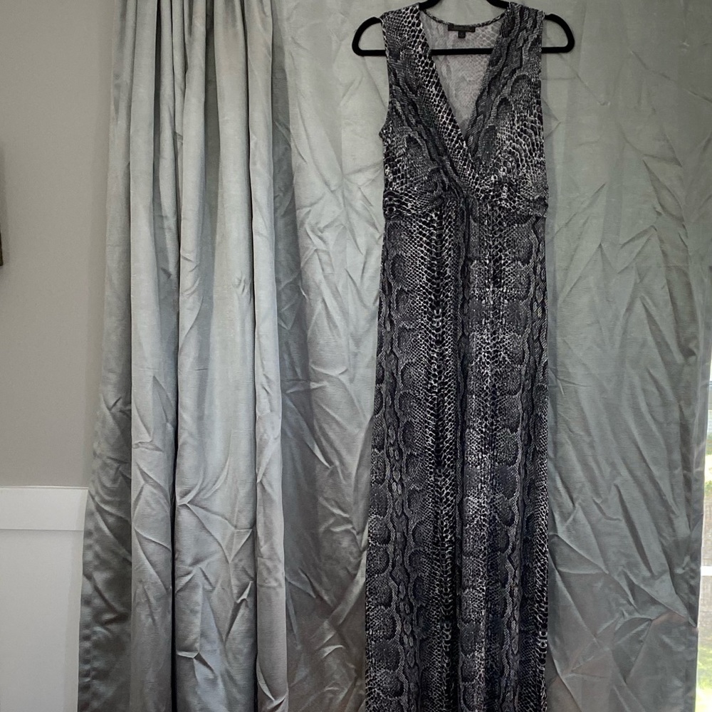 Long snake print maternity dress size S